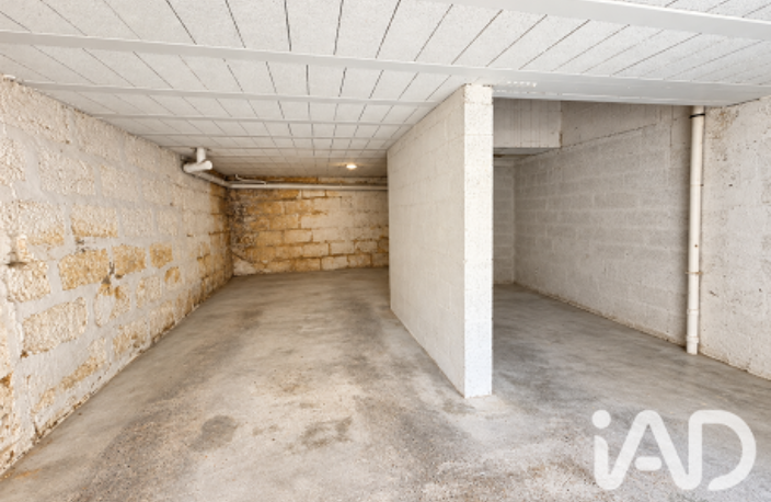 Vente Garage 50 m&sup2; — photo 2