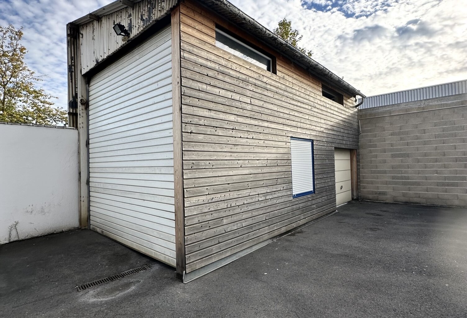 Vente Garage 32 m&sup2; — photo 1