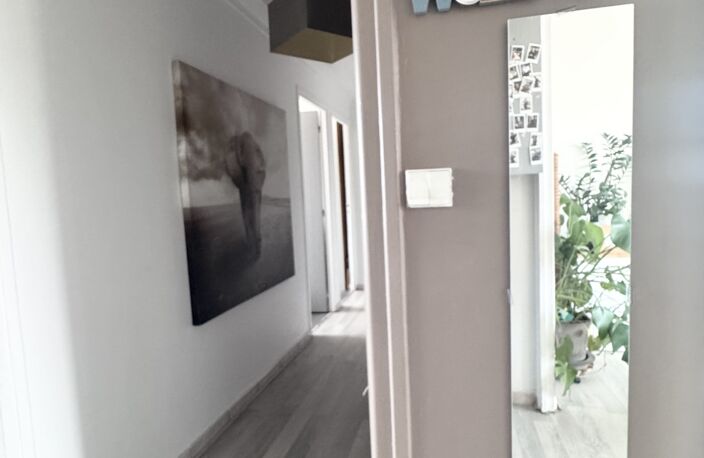 Vente Appartement 4 pièces — photo 2
