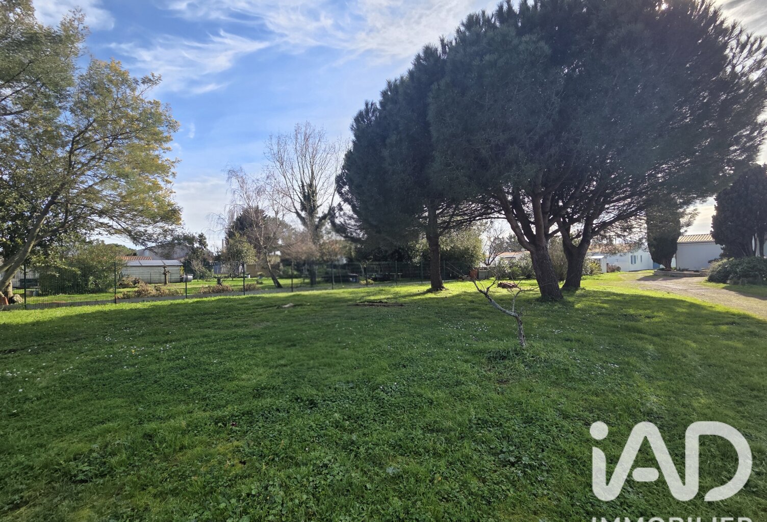 Vente Terrain à bâtir 695 m&sup2; — photo 1