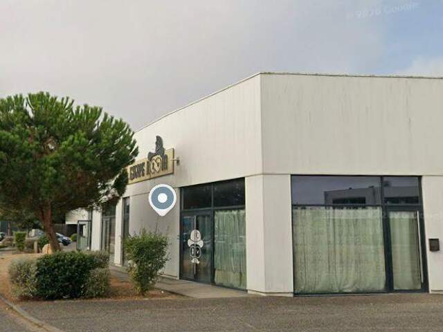 Location Boutique/Local commercial 188 m&sup2; — photo du bien