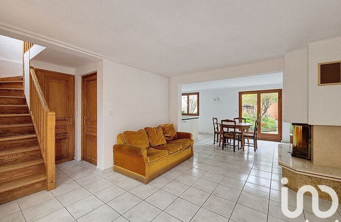 Vente Maison/villa 4 pièces — photo 4