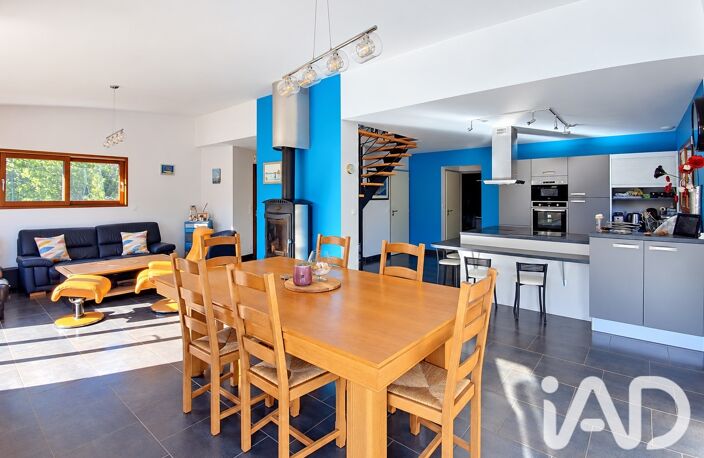 Vente Maison/villa 7 pièces — photo 3