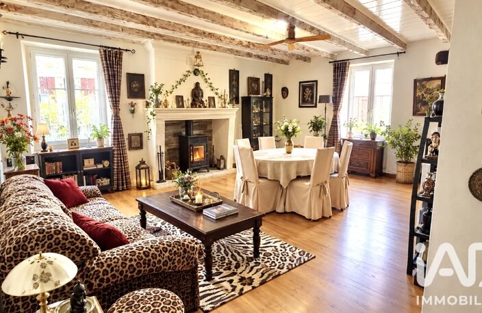 Vente Maison de ville 4 pièces — photo 2