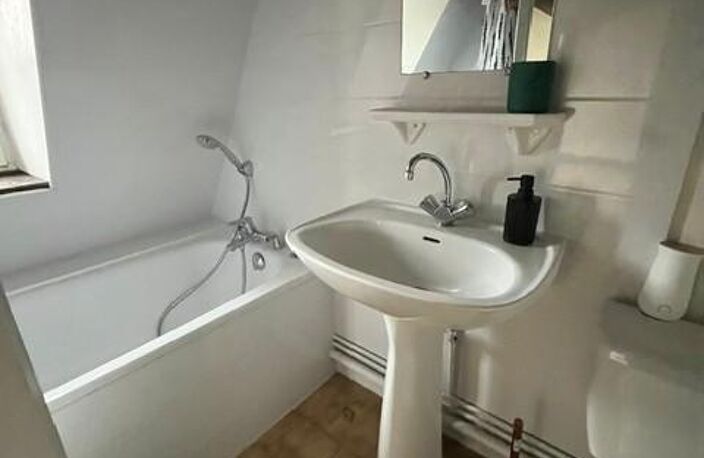 T1bis 30m2 VIEUX MANS — photo 5