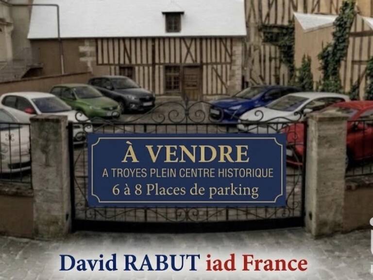 Vente Parking 137 m&sup2; — photo 1