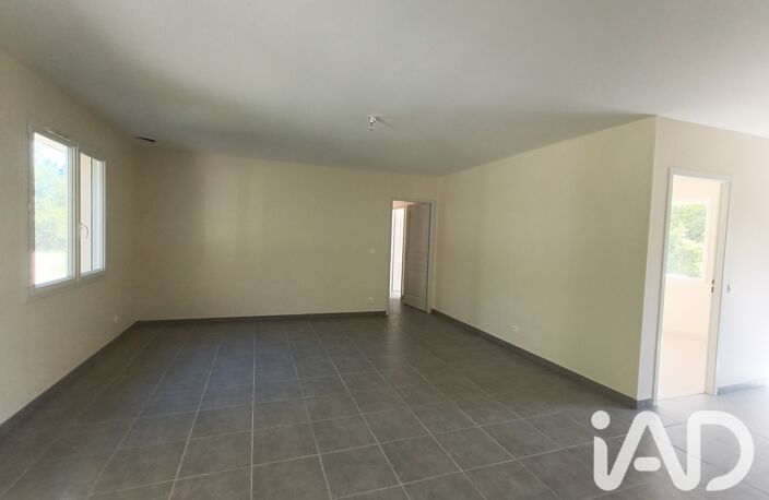 Vente Maison/villa 5 pièces — photo 3