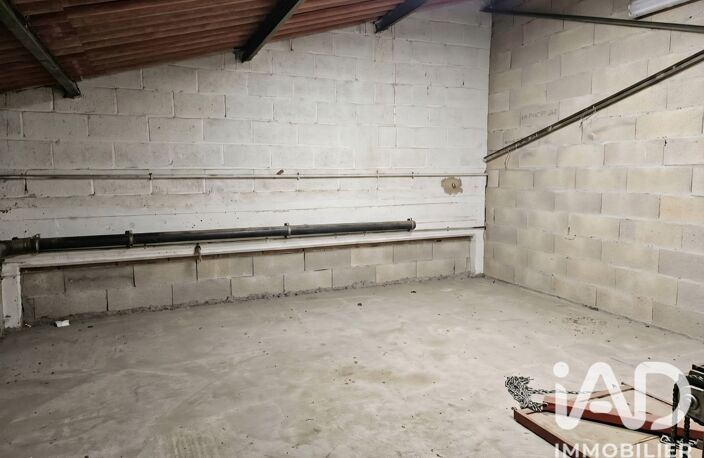 Vente Garage 25 m&sup2; — photo 3