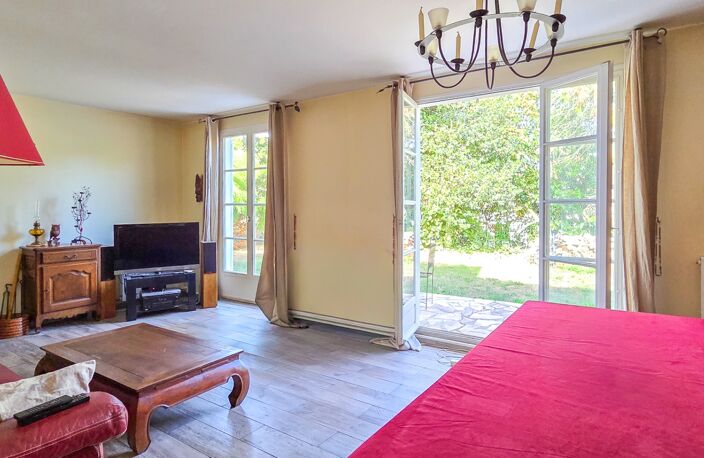 Vente Maison/villa 9 pièces — photo 3