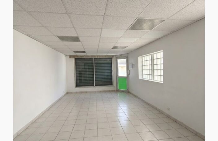 Vente Maison/villa 4 pièces — photo 2