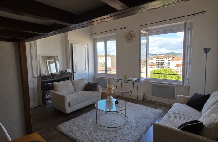 Vente Appartement 1 pièce — photo 2