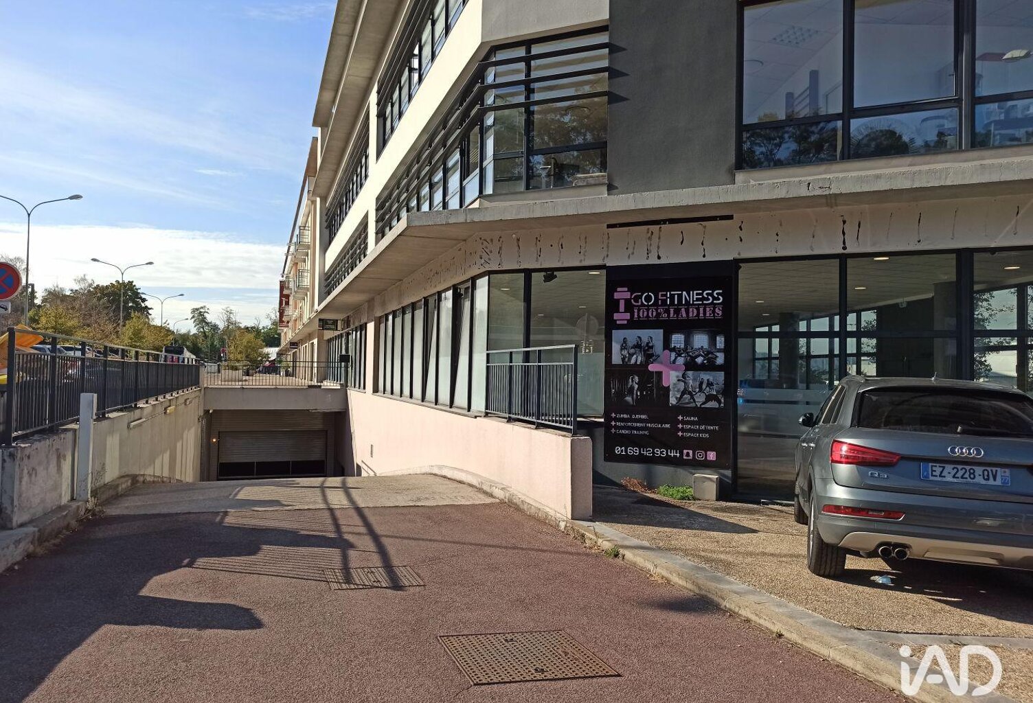 Location Parking 12 m&sup2; — photo 1