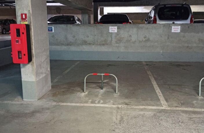 Location Parking 12 m&sup2; — photo 3