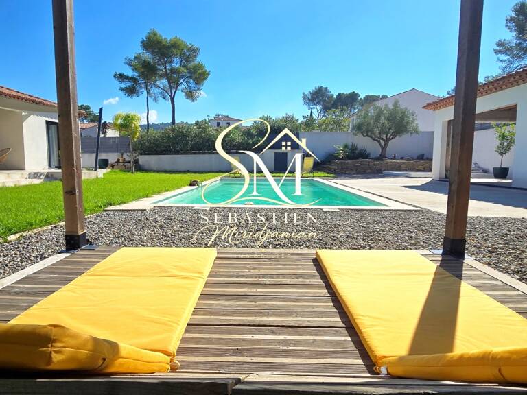 Vente Maison/villa 4 pièces — photo 1