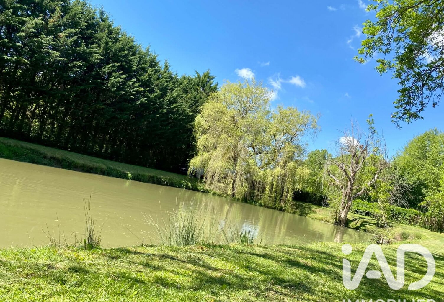 Vente Terrain 7 010 m&sup2; — photo 1