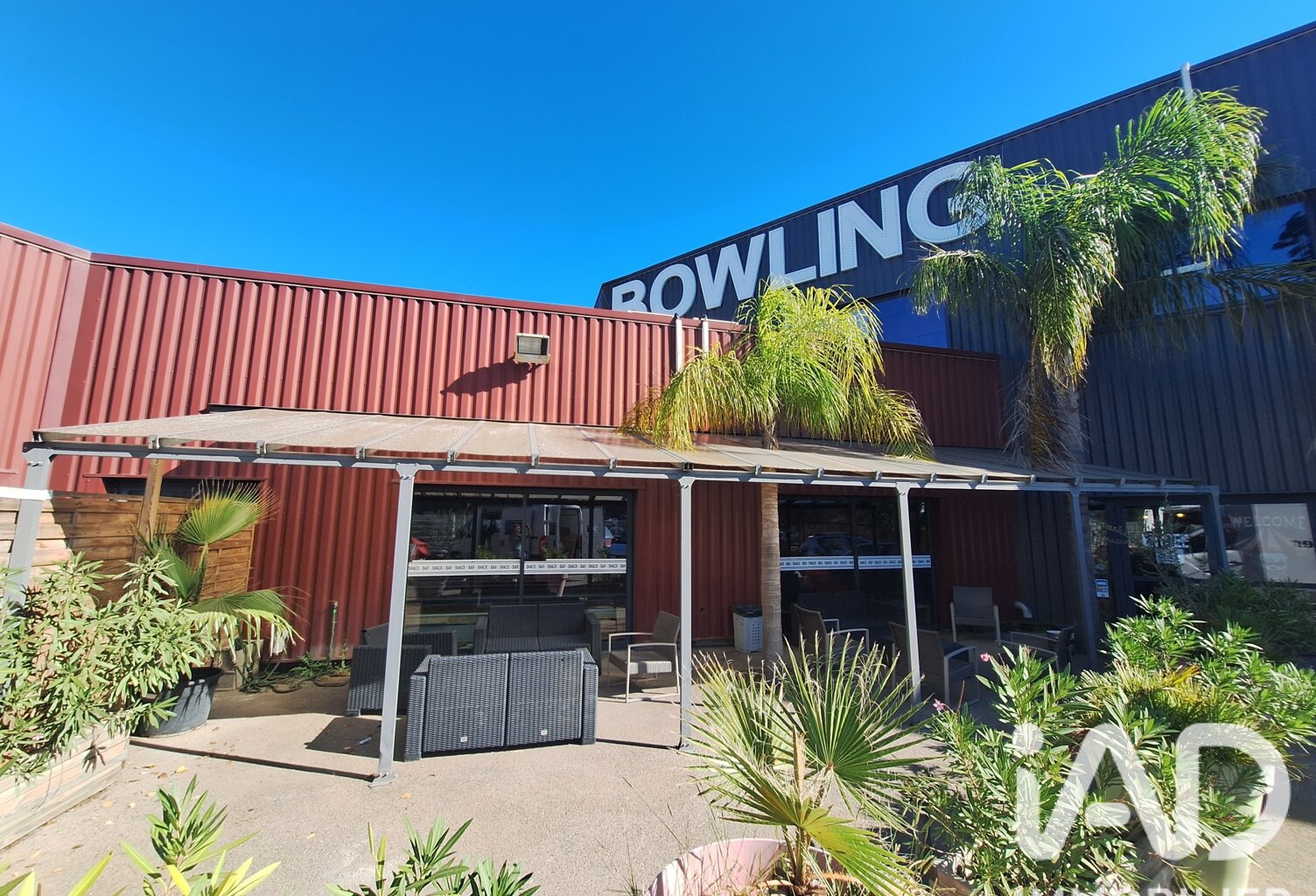 Vente Boutique/Local commercial 1 516 m&sup2; — photo 1