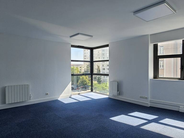 Vente Boutique/Local commercial 62 m&sup2; — photo 1