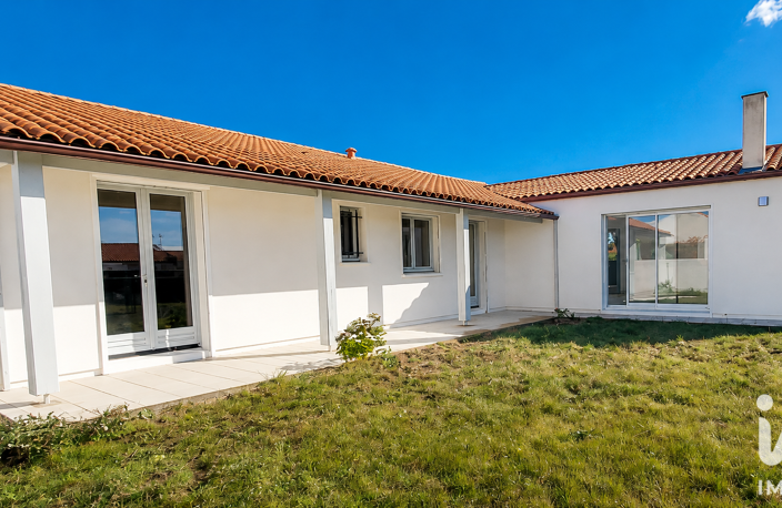Vente Maison traditionnelle 5 pièces — photo 3