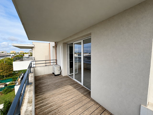 MIONS   Bel appartement T4 lumineux de 81 m2 avec balcon, cl — photo du bien