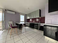 MIONS   Bel appartement T4 lumineux de 81 m2 avec balcon, cl — photo 3