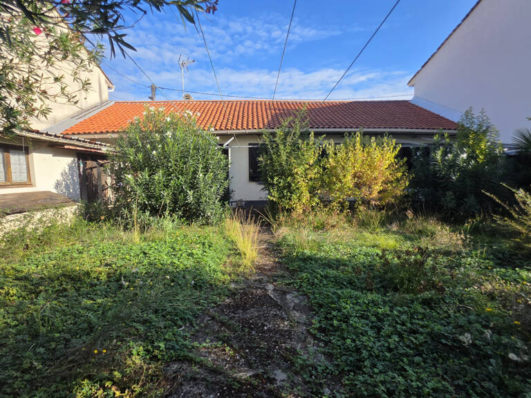 BORDEAUX BACALAN MAISON DE PLAIN-PIED, JARDIN ET GARAGE — photo 1