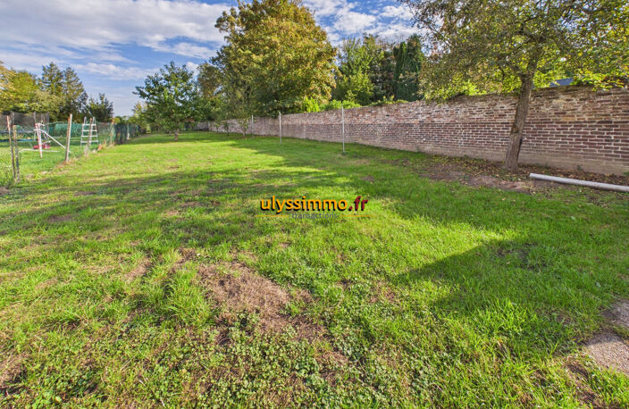 maison de 5 pièces avec garages et jardin — photo 2