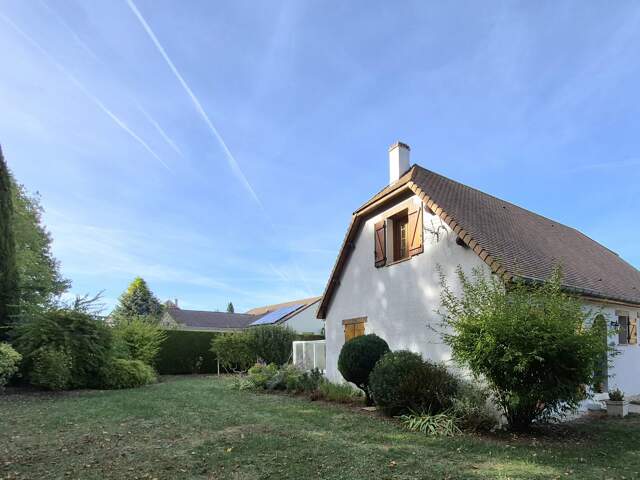 Maison de type 6 terrain 700 m² sans vis-à-vis — photo du bien