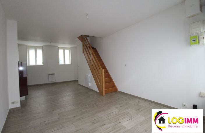 Appartement à louer Solesmes — photo 2