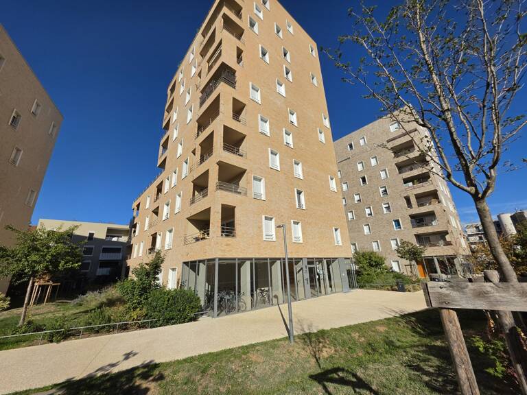 Appartement à louer Villeurbanne — photo 1