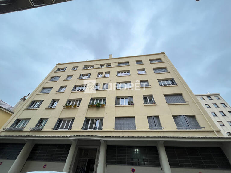 PARKING  EN RDC 35 RUE SEGUIN 69002 LYON — photo 1