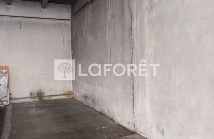 PARKING  EN RDC 35 RUE SEGUIN 69002 LYON — photo 3