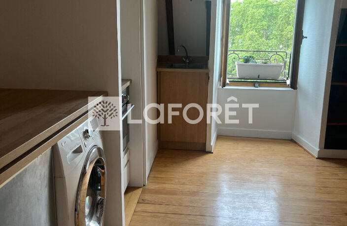 Studio meublé place Carnot — photo 4