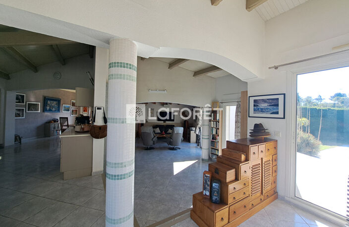 Maison Balaruc Le Vieux 5 pièce(s) 160 m2 — photo 3