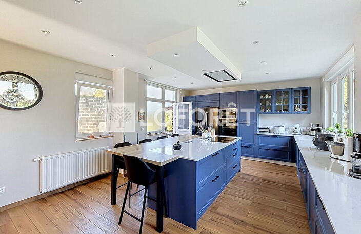 Maison de maître - 214 m²  - 5 chambres - Terrain de 1 087 m² — photo 2