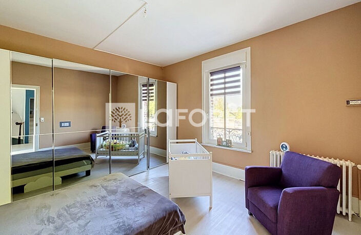Maison de maître - 214 m²  - 5 chambres - Terrain de 1 087 m² — photo 3