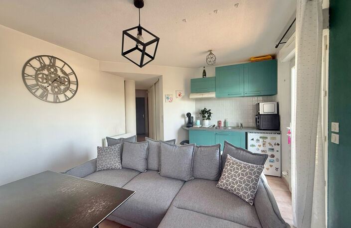 Appartement T2 avec terrasse et parking — photo 2