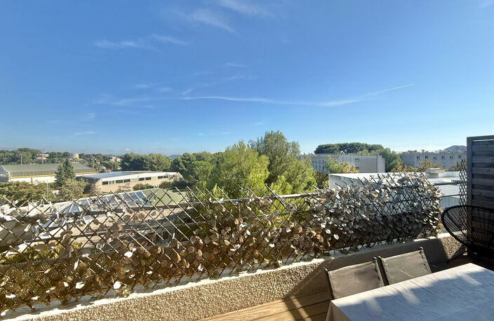 Appartement T2 avec terrasse et parking — photo 5