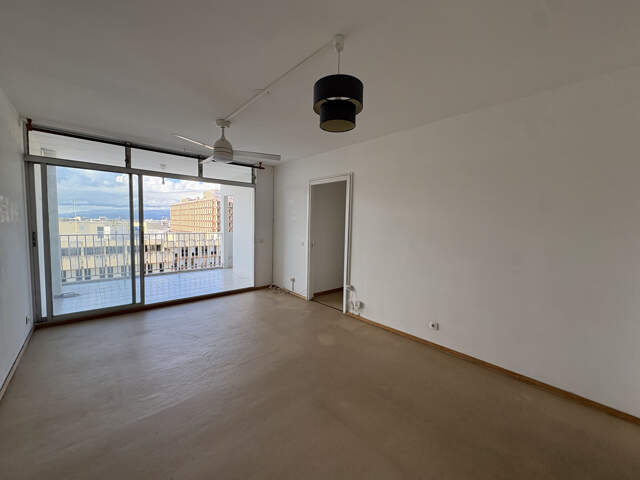 APPARTEMENT T4 POINTE-A-PITRE IMMEUBLE SECURISE AVEC ASCENSE — photo du bien