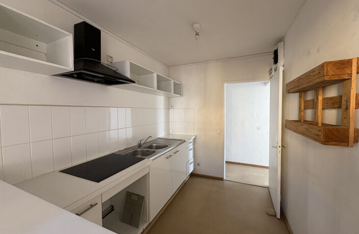 APPARTEMENT T4 POINTE-A-PITRE IMMEUBLE SECURISE AVEC ASCENSE — photo 5