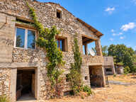 Maison de village a rénover avec terrain — photo 2