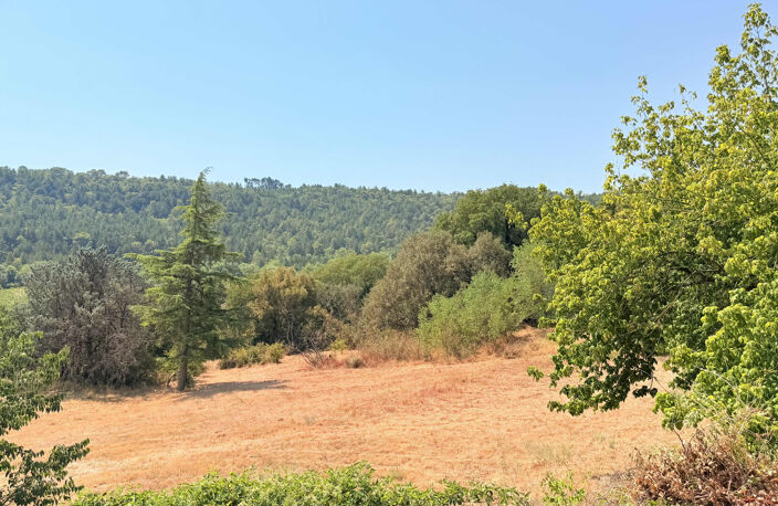 Maison de village a rénover avec terrain — photo 4