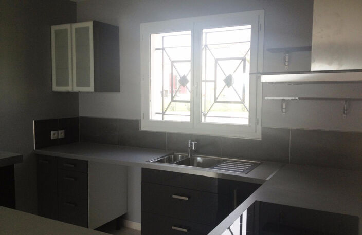 10 MN CASTELNAUDARY A VILLEPINTE VILLA DE PLAIN PIED DE TYPE 4 AVEC CLIMATISATION LIBRE AU 12/01/2027. — photo 4