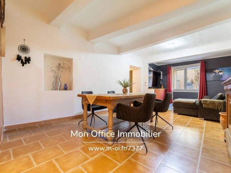 Référence : 7377-SJO - Appartement rénové 88m2 à Rians (83560): 2 chambres, 2 caves de 85m2, calme — photo 1