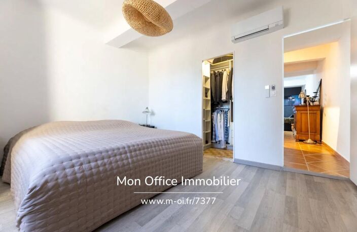 Référence : 7377-SJO - Appartement rénové 88m2 à Rians (83560): 2 chambres, 2 caves de 85m2, calme — photo 4