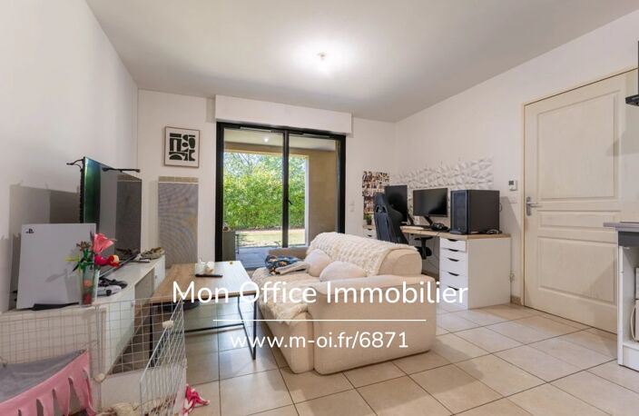 Référence : 7398-YAN - Appartement 2 pièces avec jardin, garage et stationnement privatif — photo 3