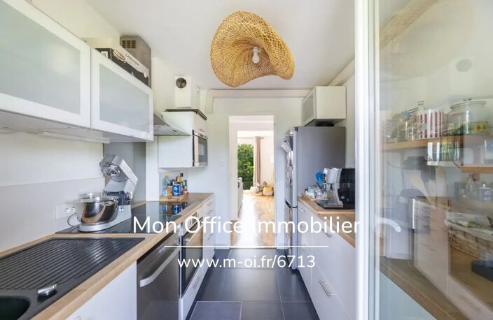 Référence : 6713-PAN - Appartement 3 pièces de 69 m² à Aix-En-Provence — photo 5