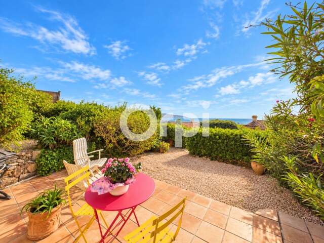 BELLE VUE MER - GARAGE - CAVE - AU CALME - JARDIN — photo du bien