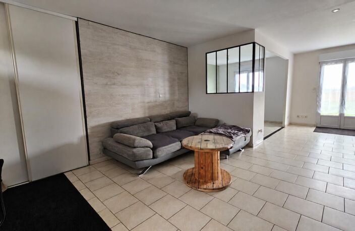 Maison de plain-pied  SAVIGNE SOUS LE LUDE (72) — photo 4