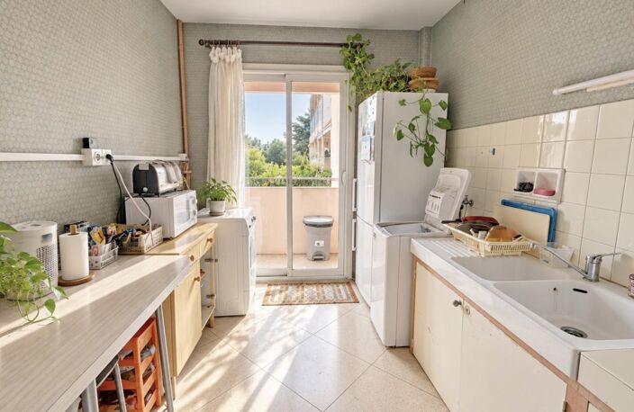 VIAGER OCCUPÉ à SALON-DE-PROVENCE (13) | Appartement T3 de 70 m² avec cave et place de stationnement — photo 5