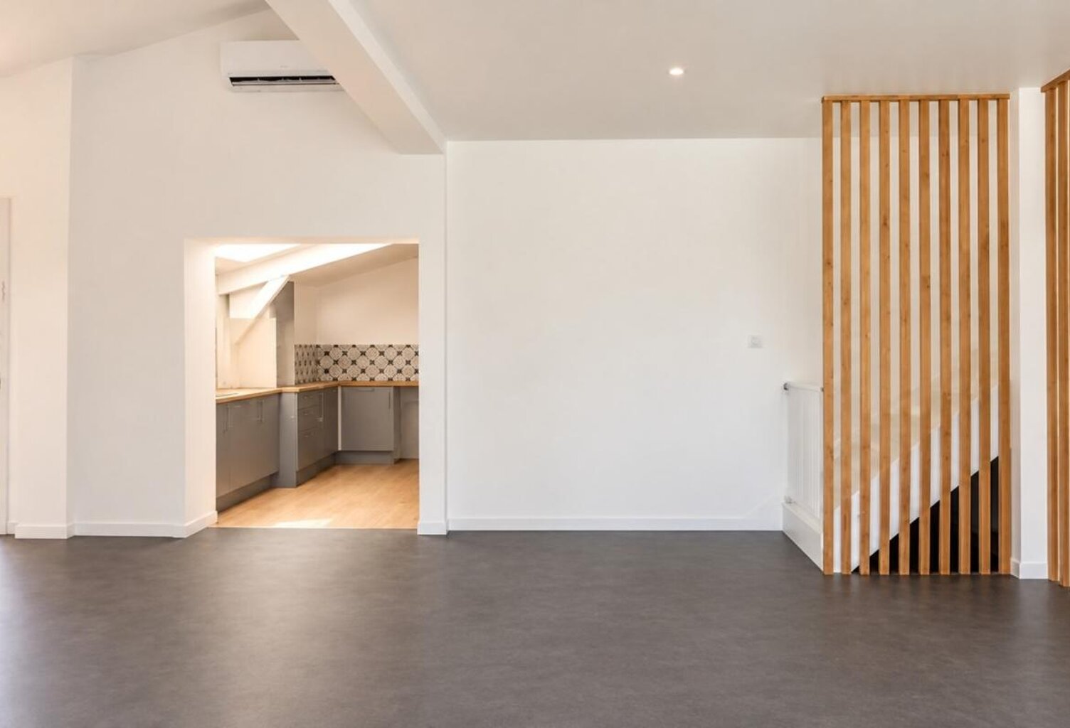 Maison à vendre 4 pièces  (33) — photo 1